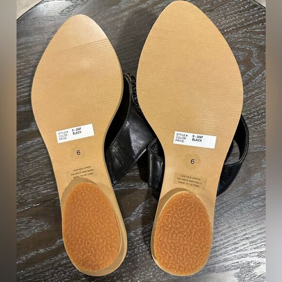 Soft Surroundings Turquoise Leather Black Sandal size 6 NWT - Picture 2 of 2